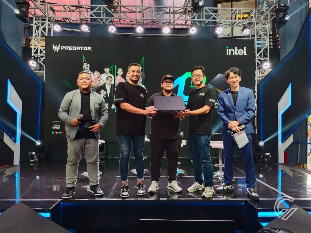 Laptop Acer Predator Helios 18 Dites Livestreaming Non-Stop 40 Jam Untuk Pecahkan Rekor MURI